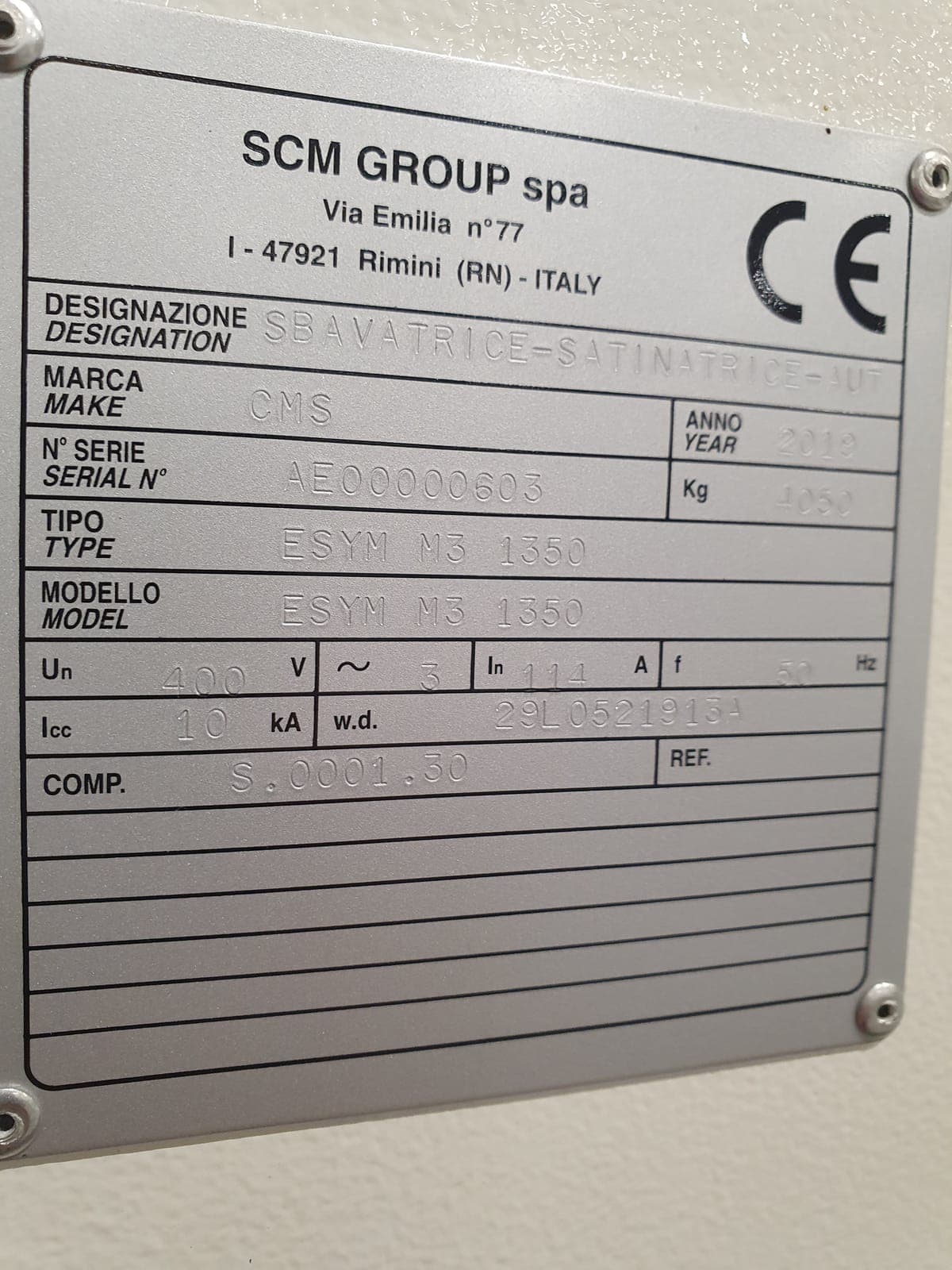 Nameplate: SCM Group, CMS ESYM M3 1350, 2019, 4050 kg, 400 V